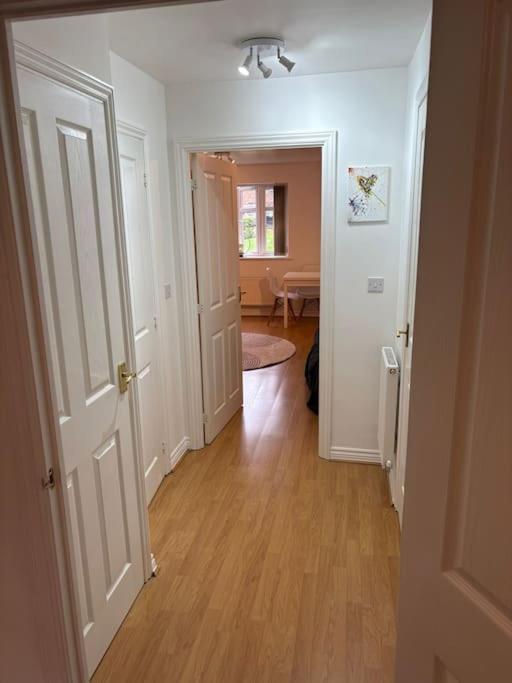 Апартаменты Newly Refurbished Flat In Kings Heath Бирмингем Экстерьер фото